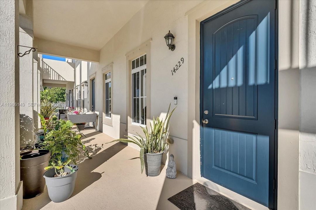 For Sale: $480,000 (4 beds, 3 baths, 2415 Square Feet)