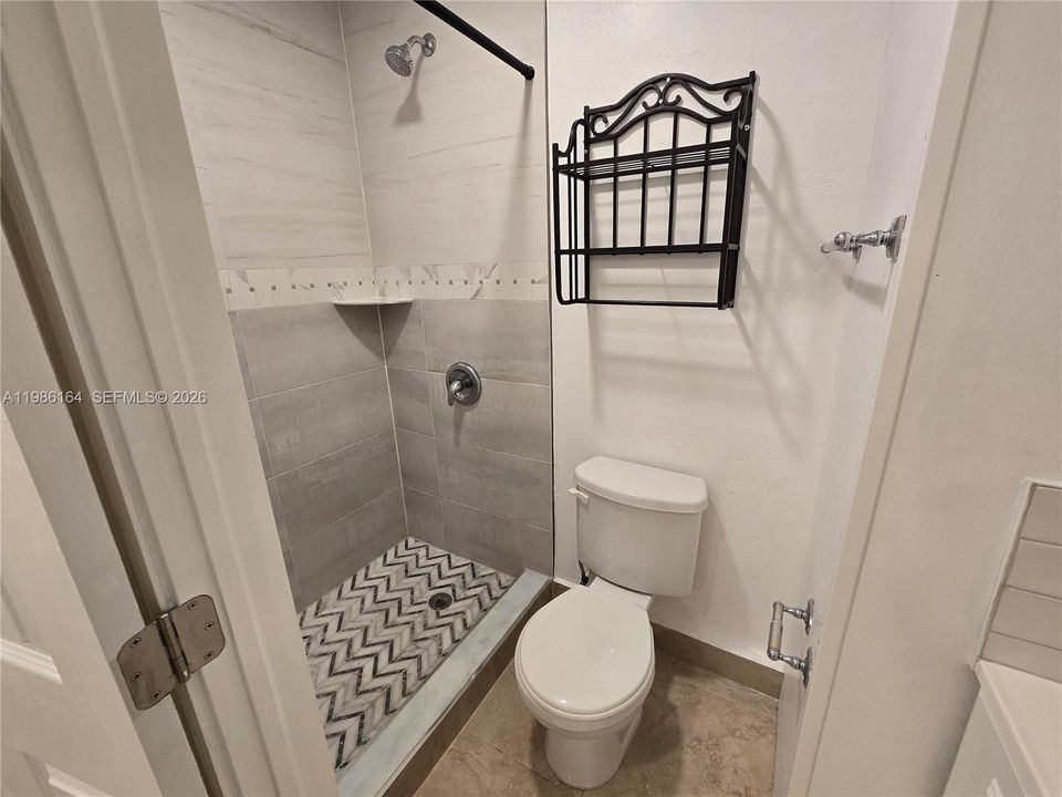 Недавно продано: $234,500 (4 спален, 3 ванн, 1672 Квадратных фут)