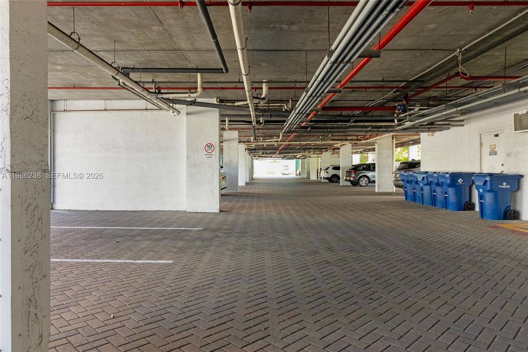 En Venta: $385,000 (2 camas, 2 baños, 1067 Pies cuadrados)