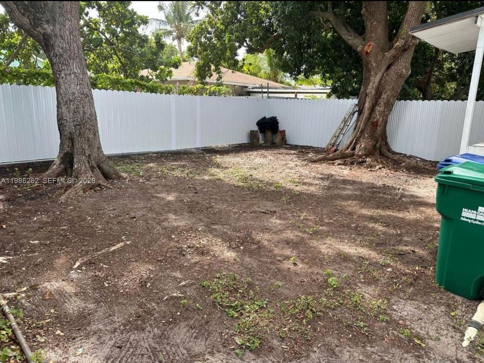 For Sale: $394,000 (3 beds, 1 baths, 800 Square Feet)