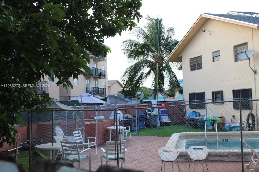 En Venta: $230,000 (2 camas, 1 baños, 760 Pies cuadrados)
