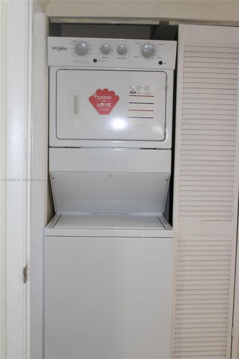 En Venta: $230,000 (2 camas, 1 baños, 760 Pies cuadrados)