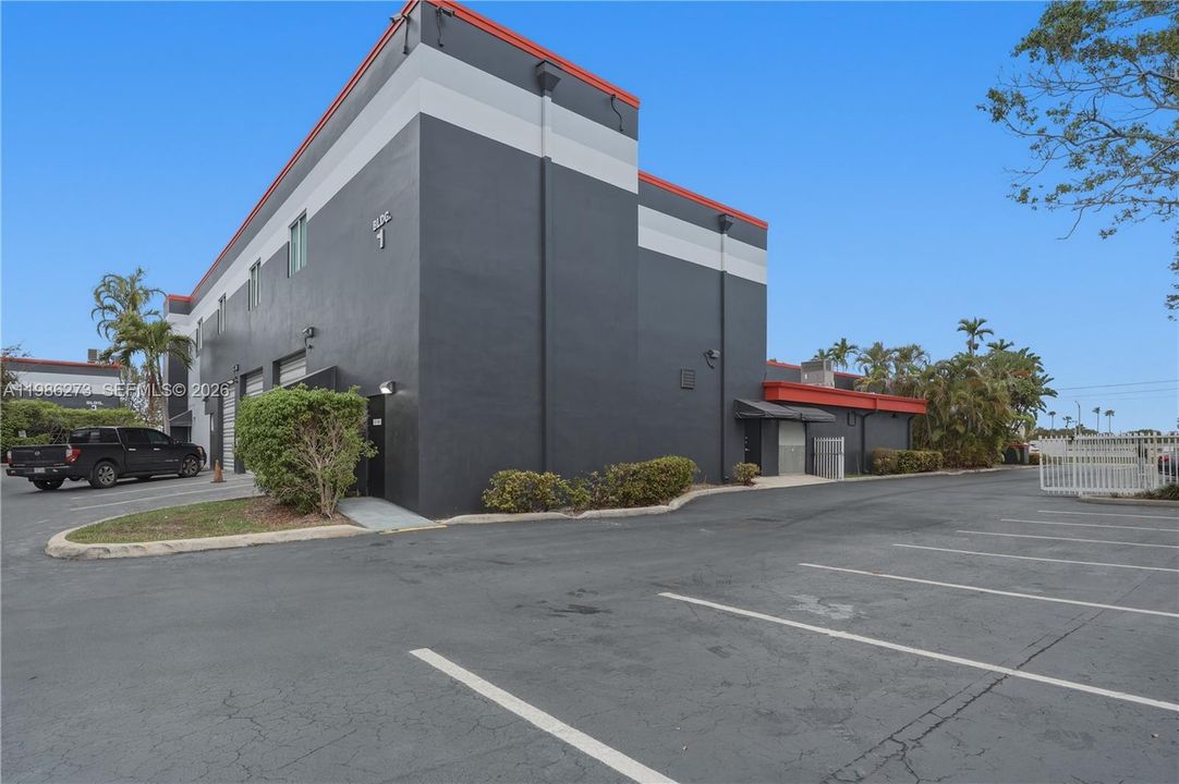 For Rent: $36,000 (0 beds, 0 baths, 0 Square Feet)