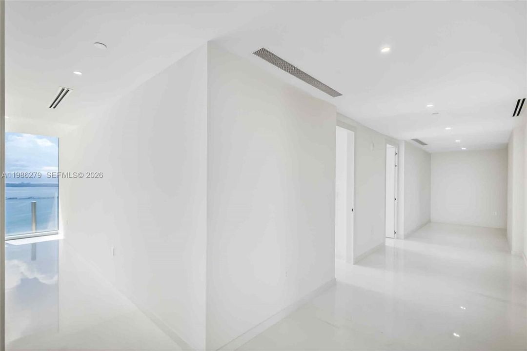 На продажу: $6,500,000 (4 спален, 5 ванн, 3375 Квадратных фут)