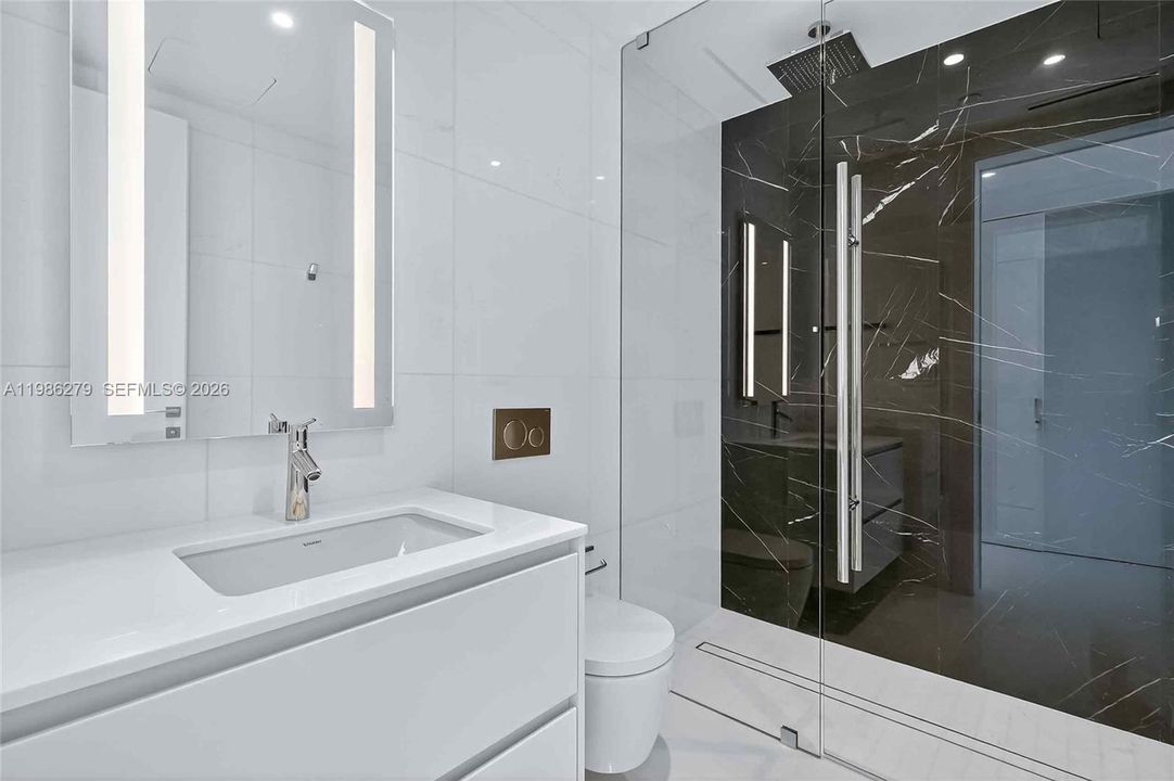 На продажу: $6,500,000 (4 спален, 5 ванн, 3375 Квадратных фут)