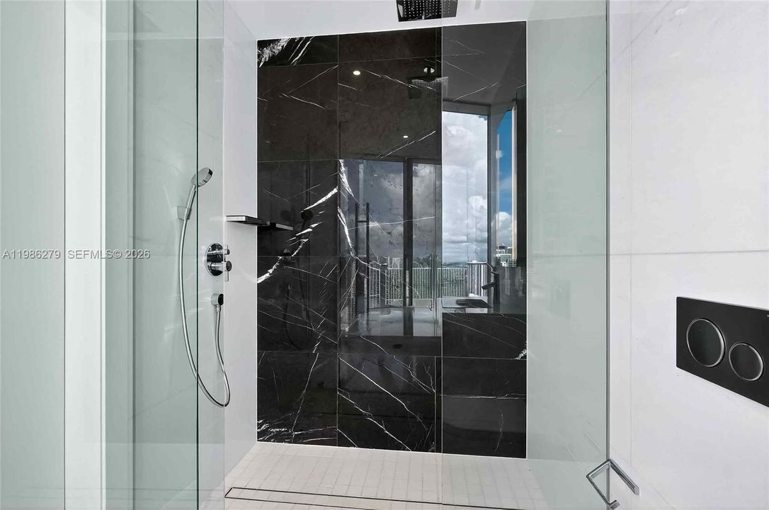 На продажу: $6,500,000 (4 спален, 5 ванн, 3375 Квадратных фут)