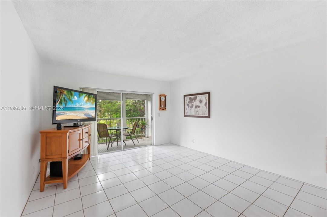 En Venta: $140,000 (1 camas, 1 baños, 672 Pies cuadrados)