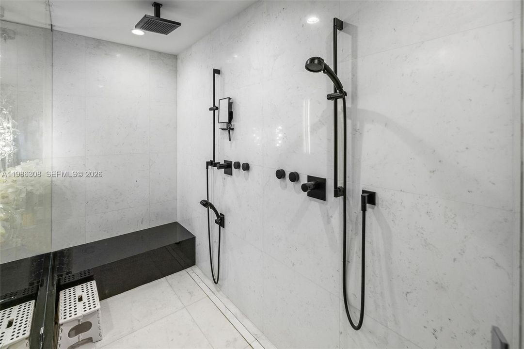 В аренду: $38,000 (3 спален, 4 ванн, 3171 Квадратных фут)