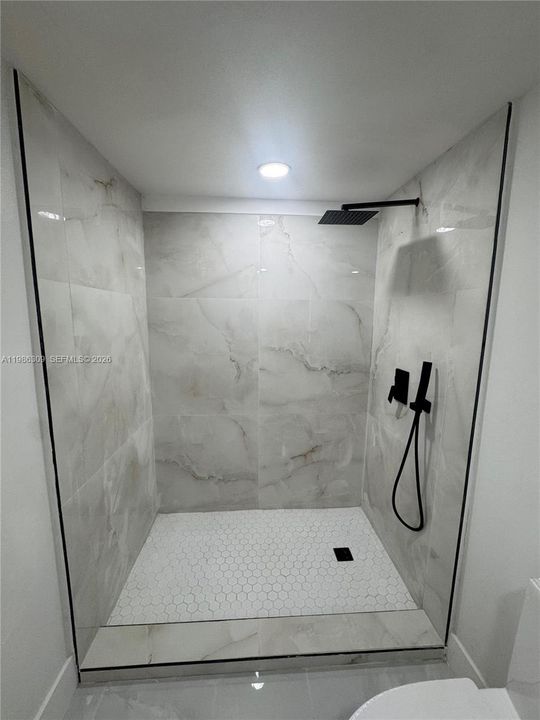 Recently Sold: $419,900 (3 beds, 2 baths, 1074 Square Feet)