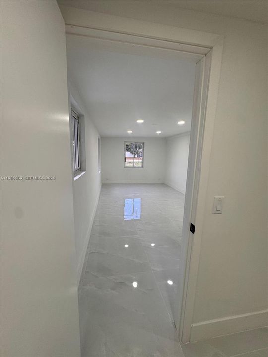Recently Sold: $419,900 (3 beds, 2 baths, 1074 Square Feet)