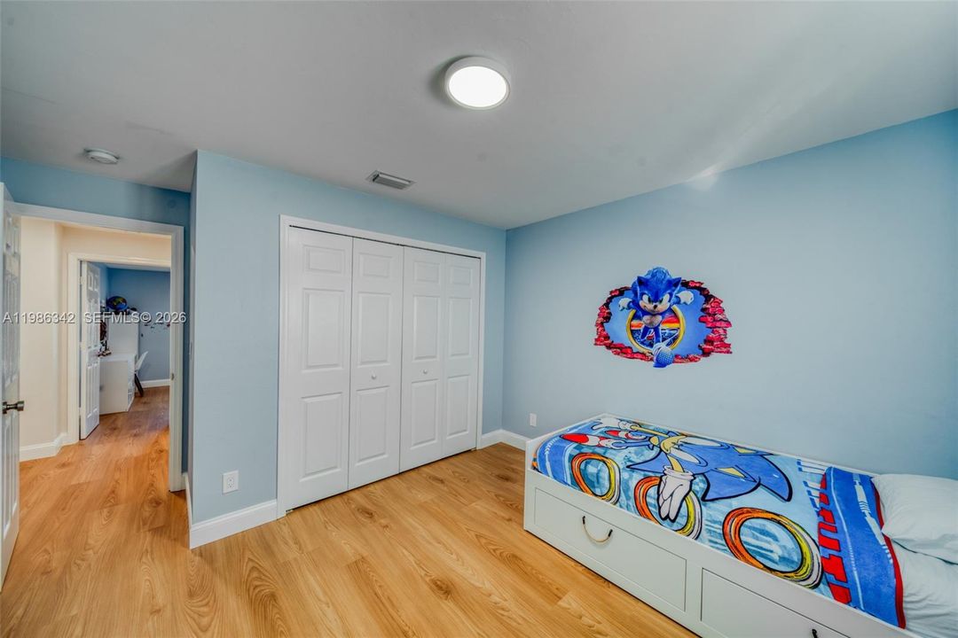 En Venta: $380,000 (3 camas, 2 baños, 1422 Pies cuadrados)