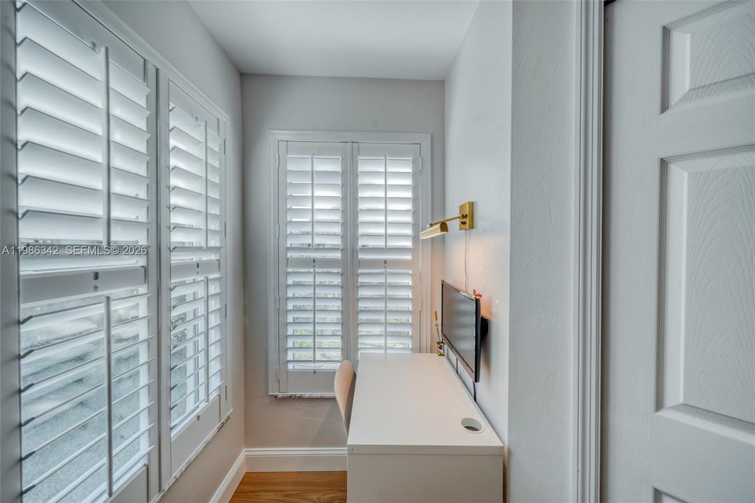 En Venta: $380,000 (3 camas, 2 baños, 1422 Pies cuadrados)