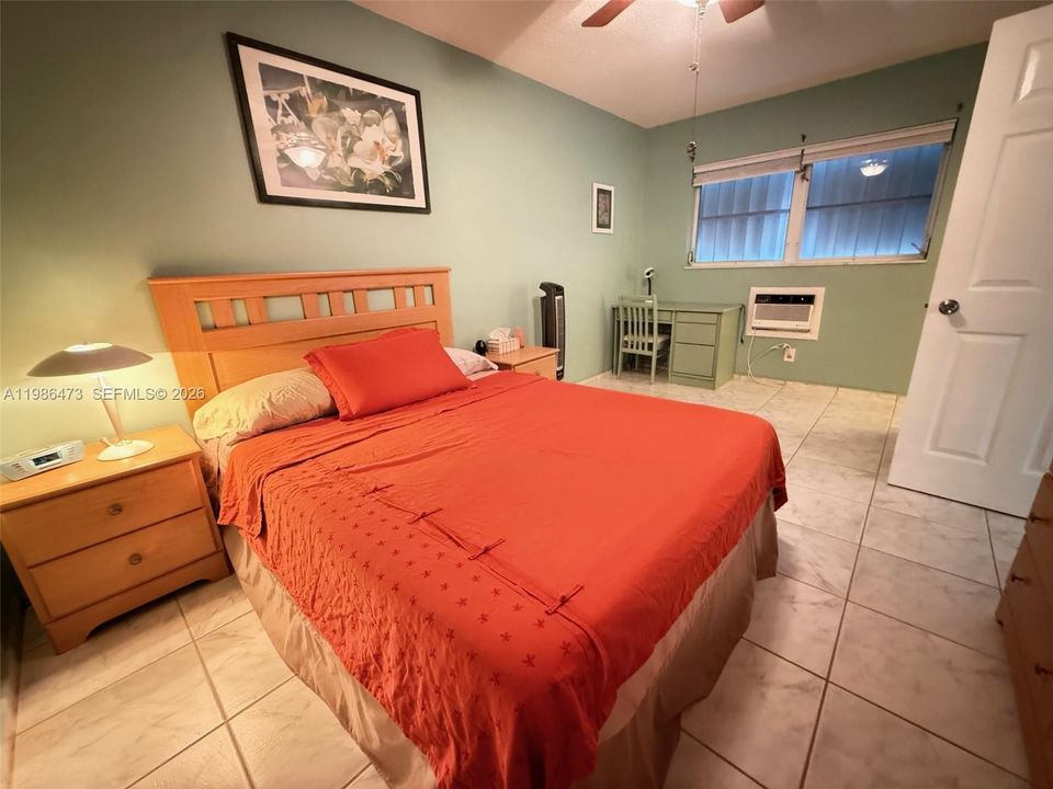 В аренду: $1,750 (1 спален, 1 ванн, 478 Квадратных фут)