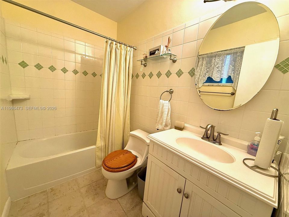 В аренду: $1,750 (1 спален, 1 ванн, 478 Квадратных фут)