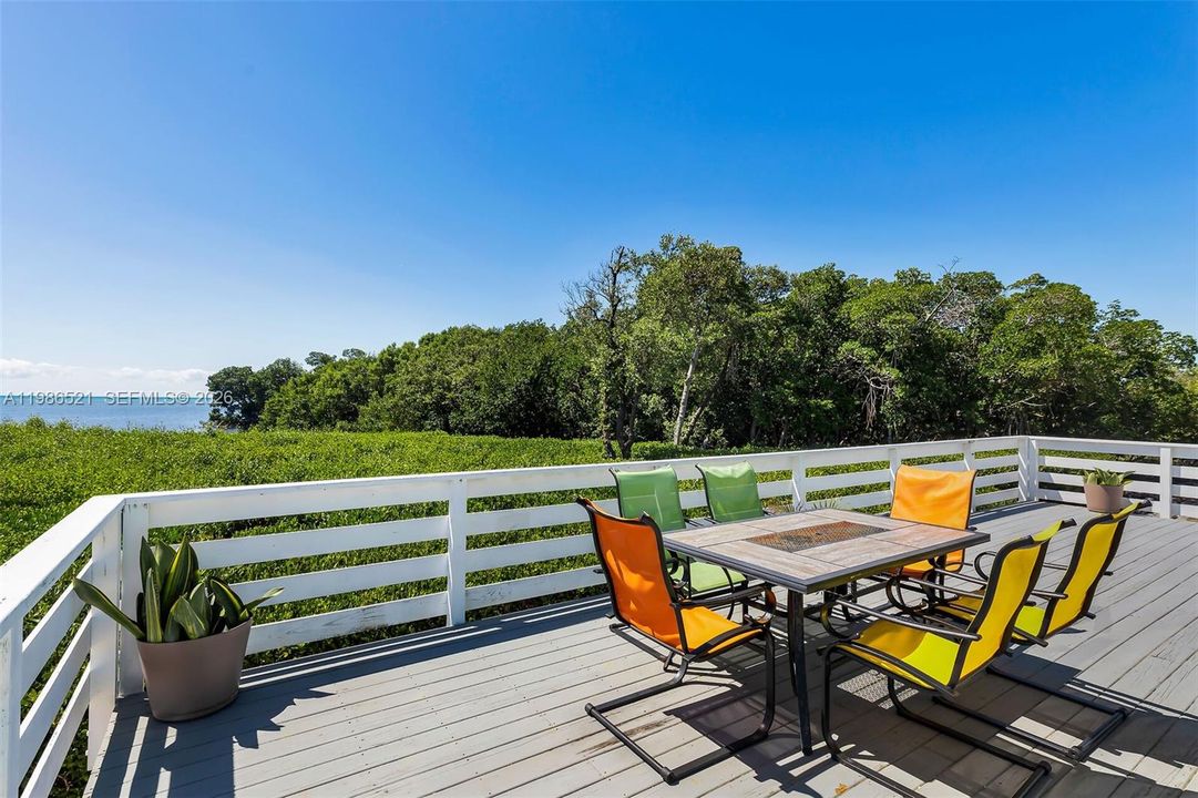 待售: $955,000 (2 贝兹, 2 浴室, 972 平方英尺)