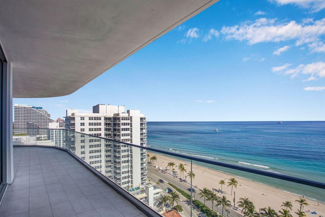 1-web-or-mls-1204-E-2426