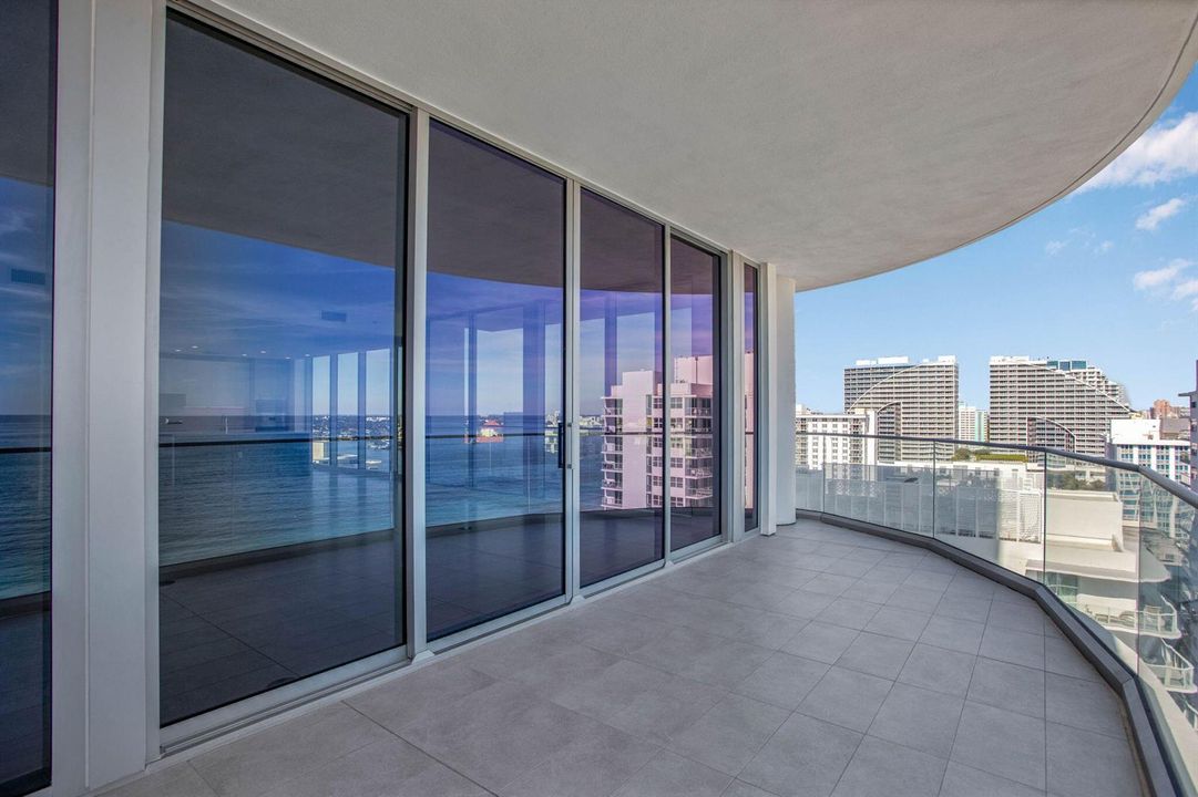 19-web-or-mls-1204-E-2441