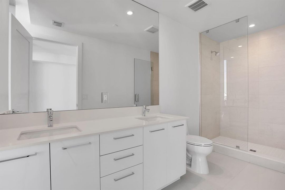 46-web-or-mls-1204-E-2589