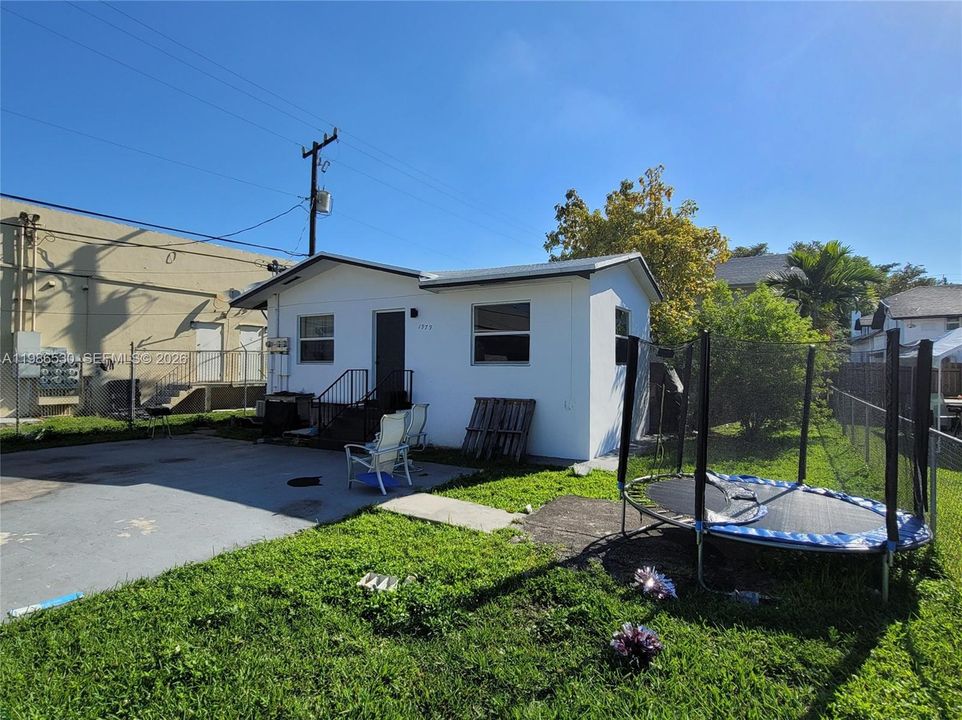 For Sale: $1,495,000 (0 beds, 0 baths, 3163 Square Feet)