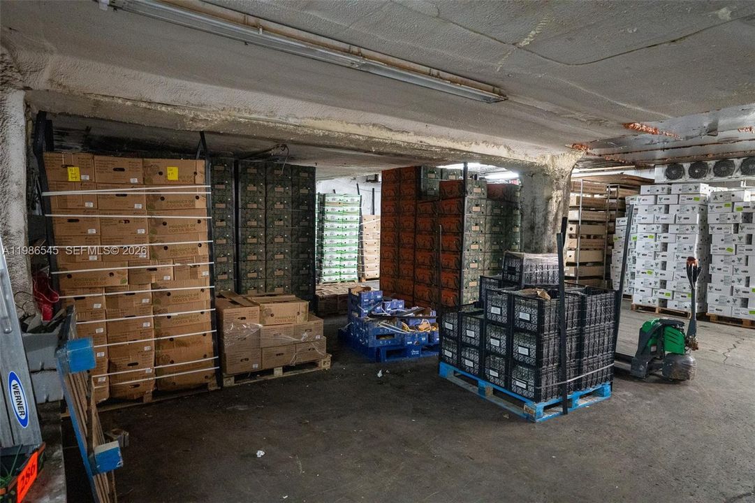 В аренду: $25,000 (0 спален, 0 ванн, 0 Квадратных фут)