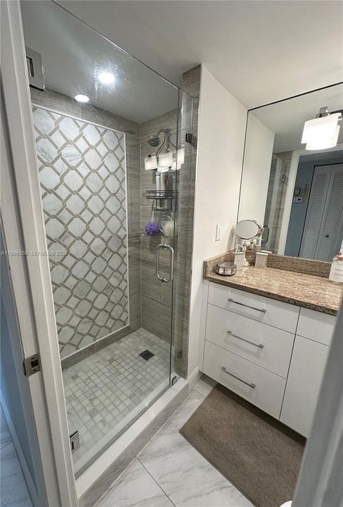 В аренду: $2,550 (2 спален, 2 ванн, 983 Квадратных фут)
