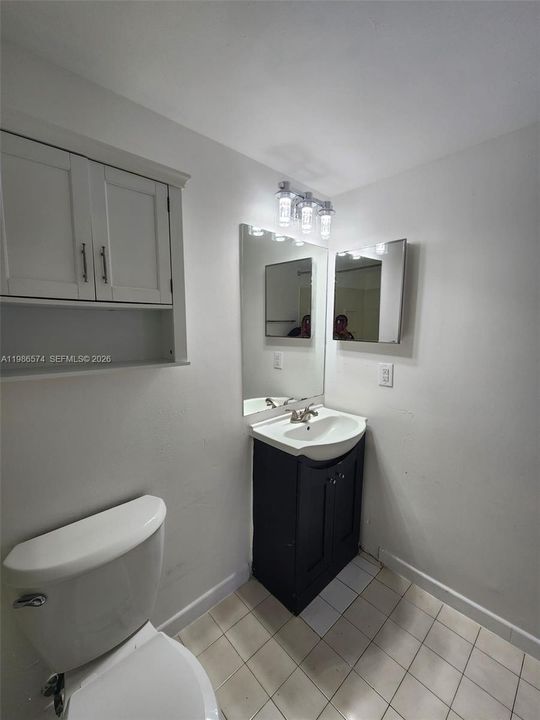 En Venta: $222,900 (1 camas, 1 baños, 749 Pies cuadrados)