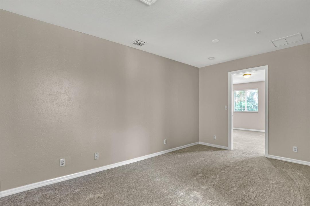 296 SE Bloxham (20)