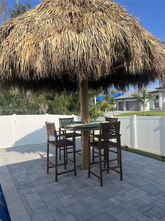 En Venta: $548,900 (3 camas, 2 baños, 1950 Pies cuadrados)