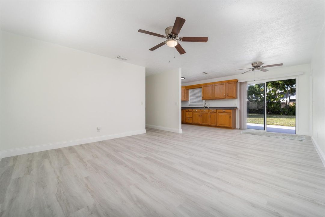 481 Voltair Living Room