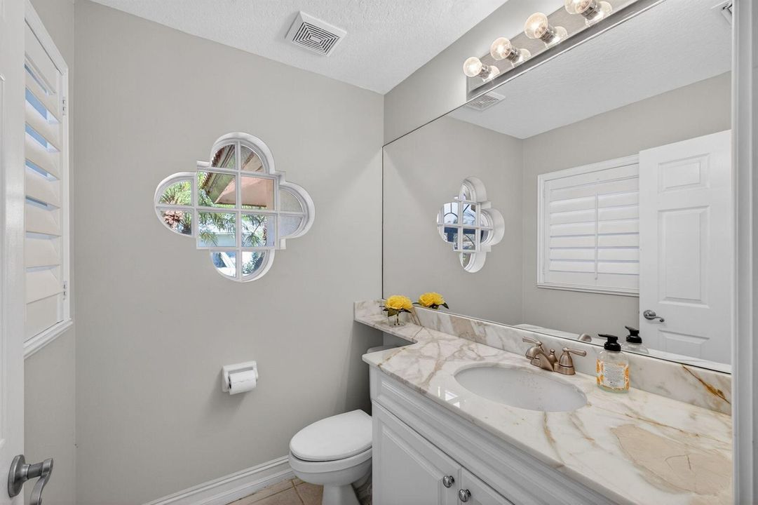 Cabana Bathroom