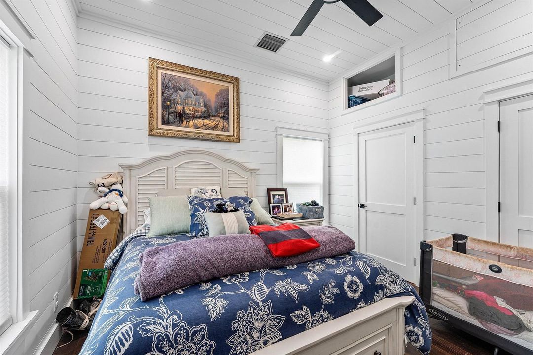 Guest house