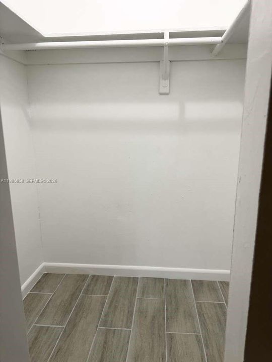 Vendido Recientemente: $249,500 (2 camas, 2 baños, 945 Pies cuadrados)