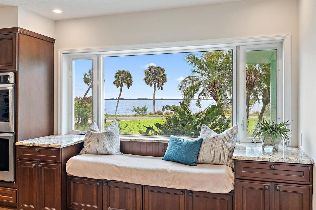 6205 S Indian River Dr-23