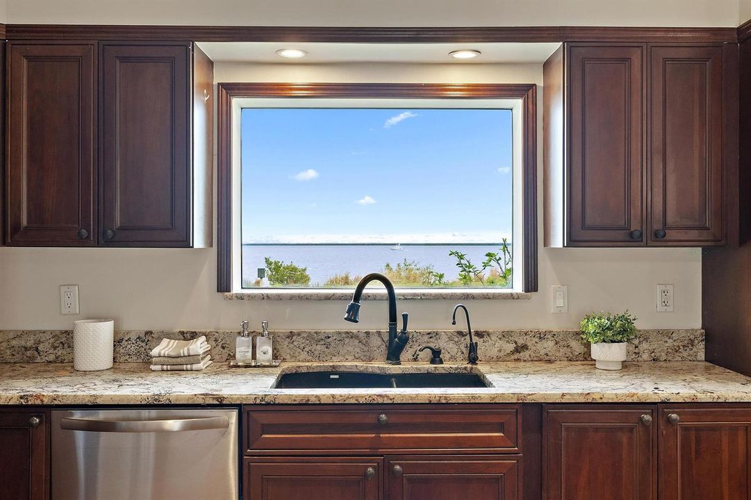 6205 S Indian River Dr-29