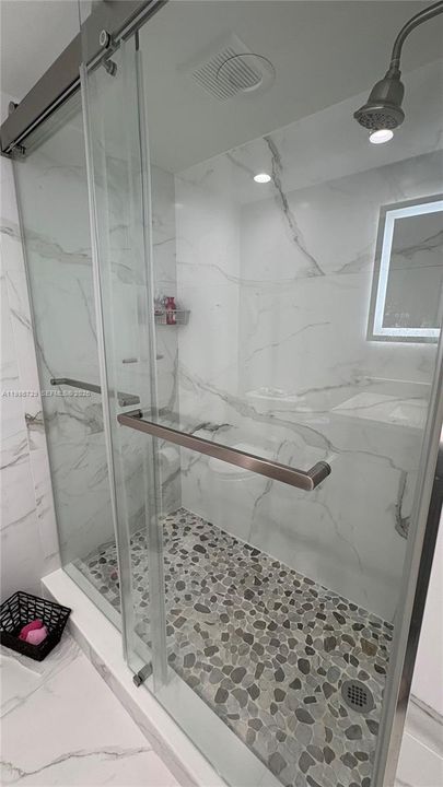 En Renta: $3,000 (2 camas, 2 baños, 1300 Pies cuadrados)