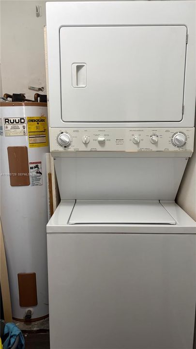 En Renta: $3,000 (2 camas, 2 baños, 1300 Pies cuadrados)