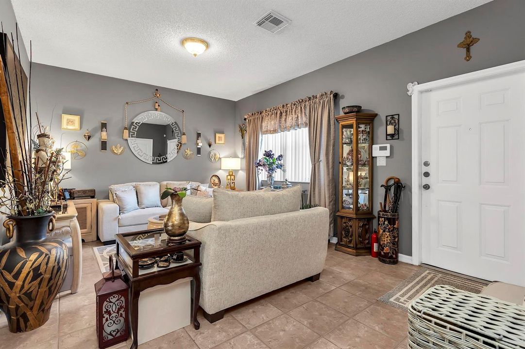 16637 NW 73 pl - - 021