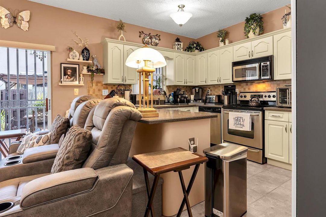 16637 NW 73 pl - - 027