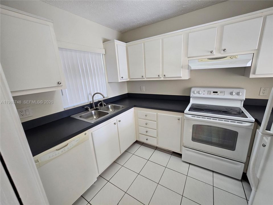 En Venta: $168,000 (1 camas, 1 baños, 690 Pies cuadrados)