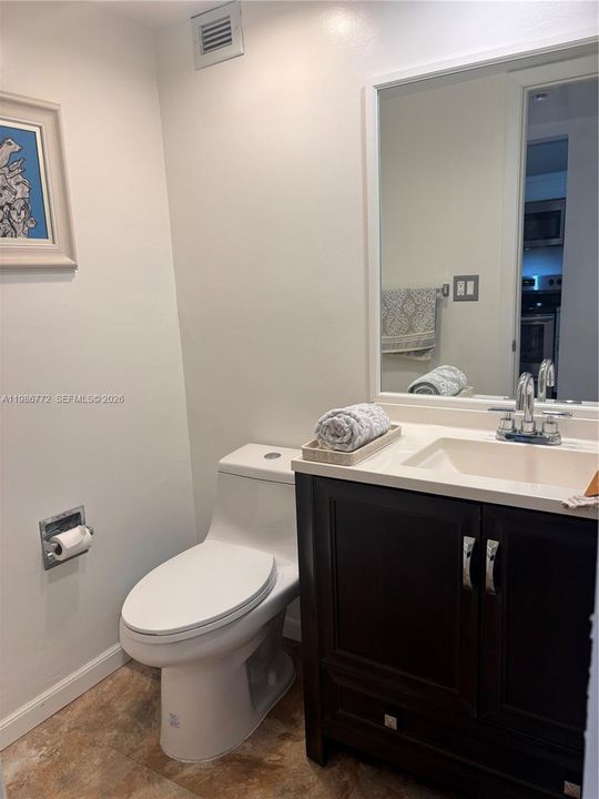 En Venta: $499,000 (1 camas, 1 baños, 873 Pies cuadrados)