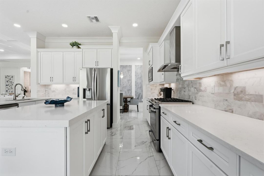 Plenty of counter space to serve from