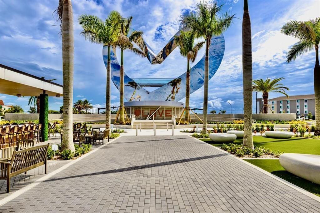 The Heart Plaza