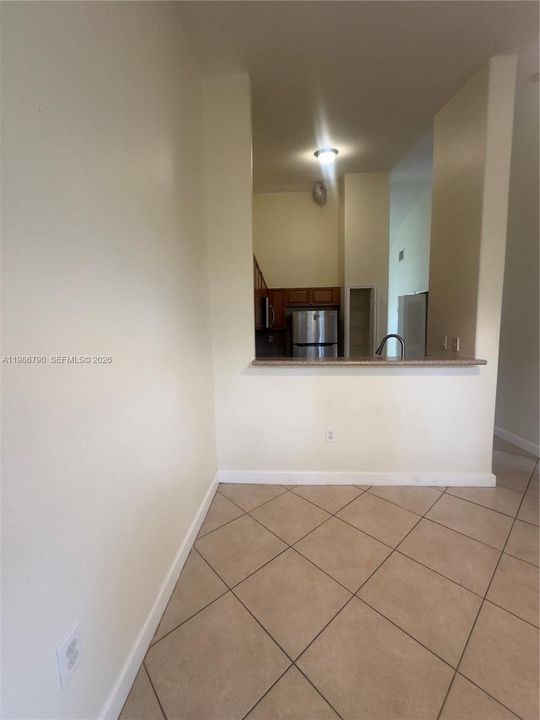 For Sale: $199,500 (3 beds, 2 baths, 1076 Square Feet)