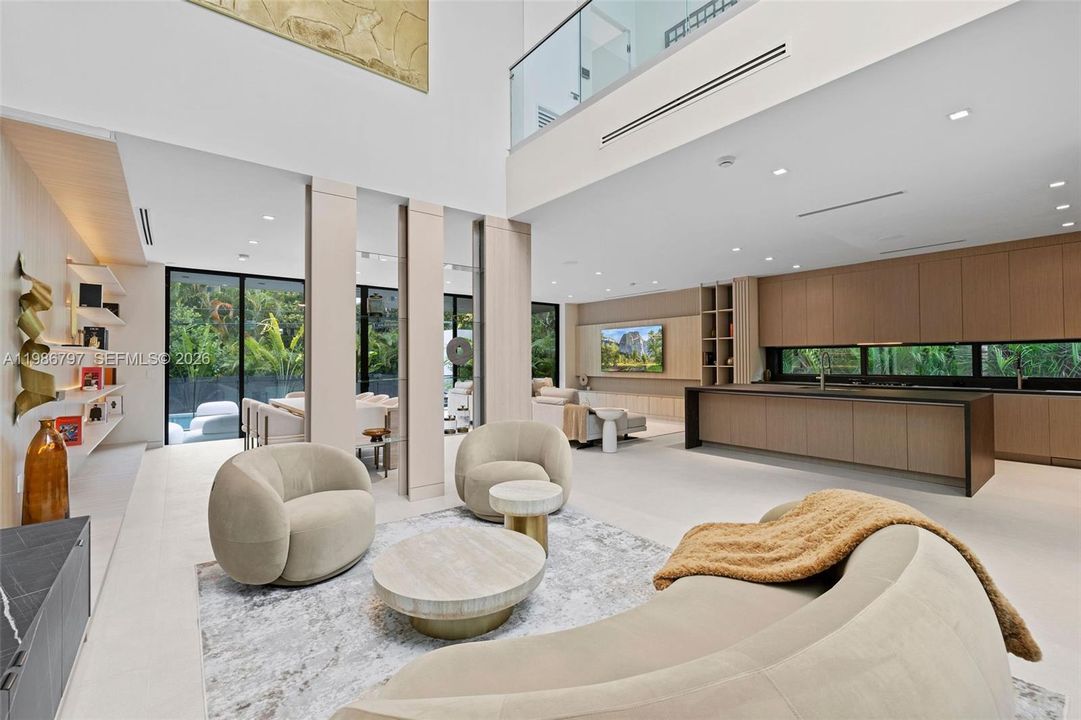 Open Formal Living, Kitchen, Dining & Family Room