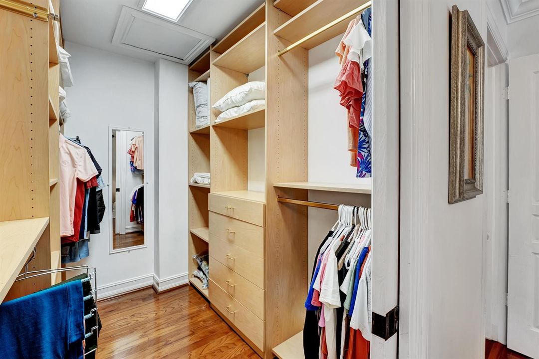 Walk In Closet