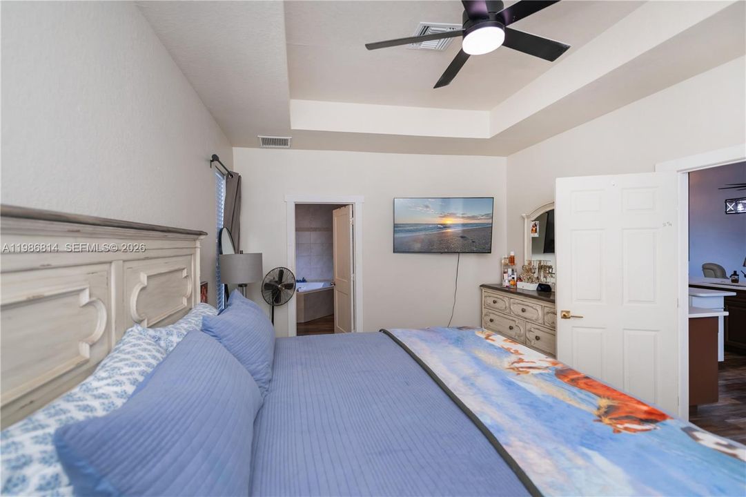 Activo con contrato: $290,000 (4 camas, 2 baños, 0 Pies cuadrados)