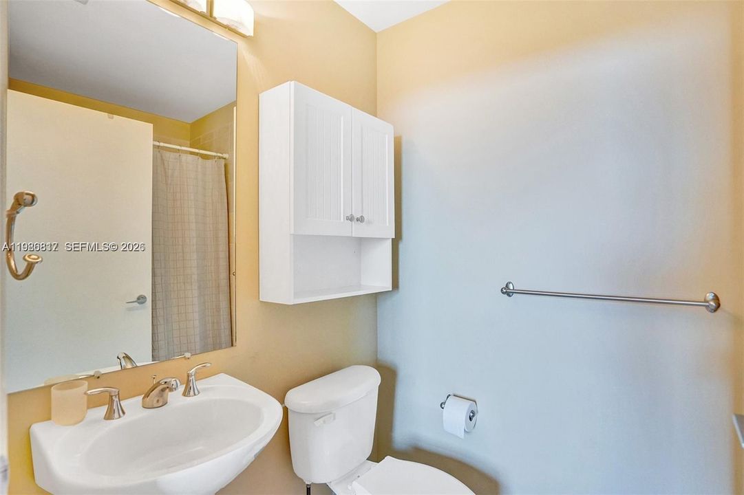 For Sale: $765,000 (2 beds, 2 baths, 1730 Square Feet)