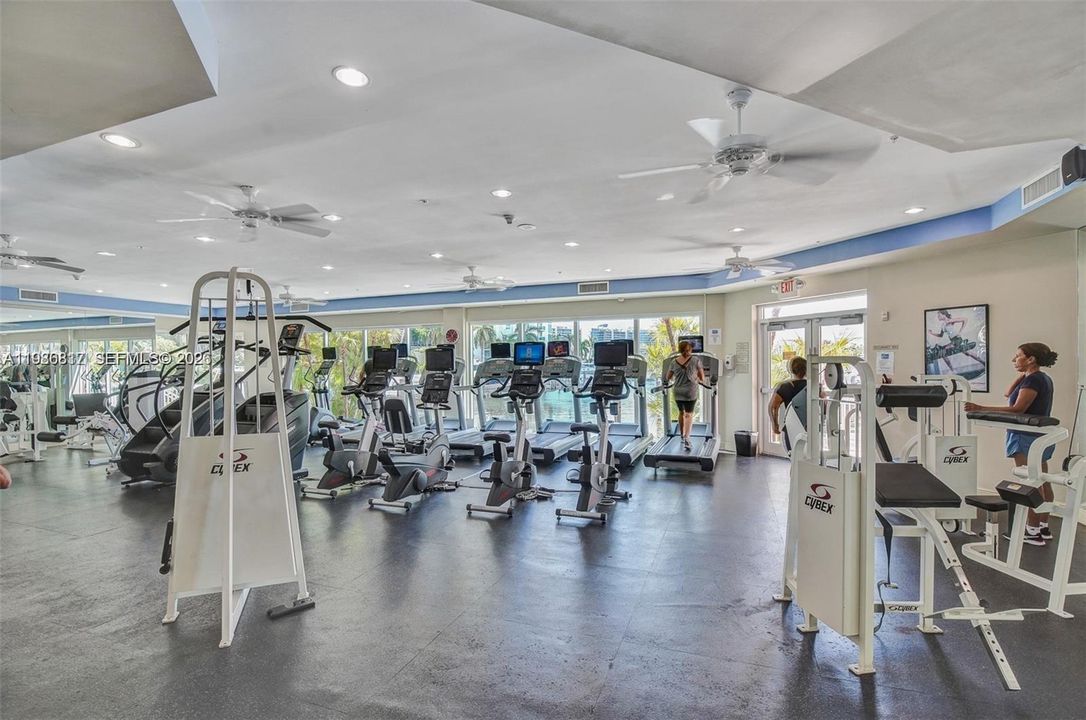 For Sale: $765,000 (2 beds, 2 baths, 1730 Square Feet)