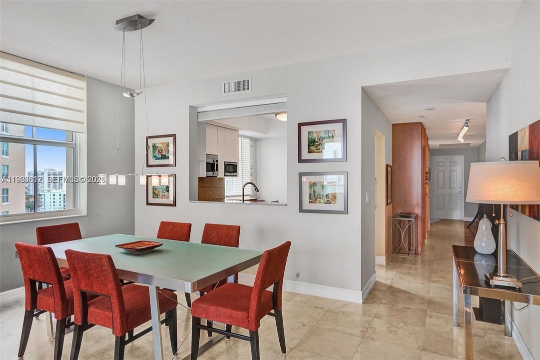 For Sale: $765,000 (2 beds, 2 baths, 1730 Square Feet)