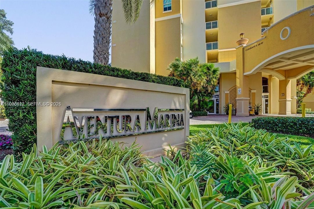 For Sale: $765,000 (2 beds, 2 baths, 1730 Square Feet)